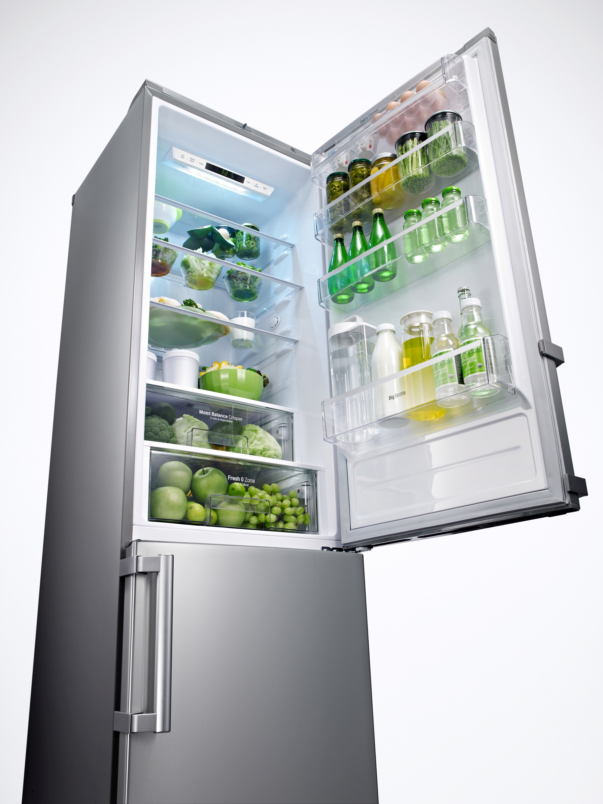 двухкамерный холодильник с 4 полками в морозильной камере